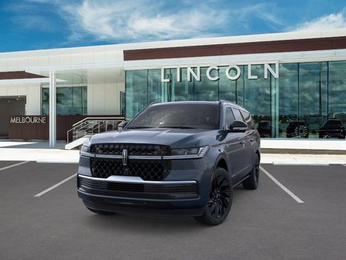 New 2026 Lincoln Navigator L Reserve w/ Jet Appearance Package AWD/4WD image 2
