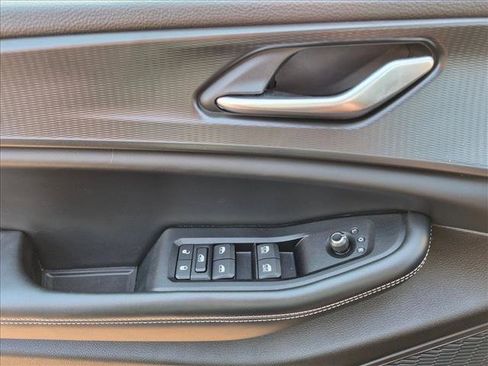 Used 2023 Jeep Grand Cherokee Altitude AWD/4WD image 14