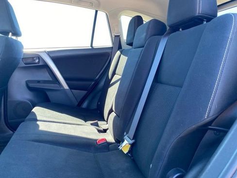 Used 2013 Toyota RAV4 XLE AWD/4WD image 26