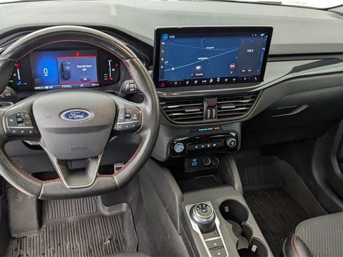 Certified 2023 Ford Escape ST-Line w/ Tech Pack #1 image 4