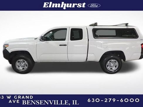 Used 2021 Toyota Tacoma SR image 2