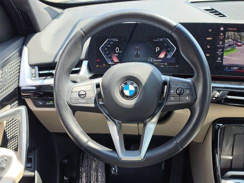 Used 2023 BMW X1 xDrive28i w/ Convenience Package AWD/4WD image 19
