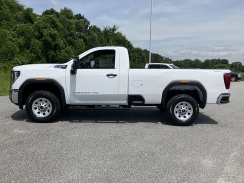 New 2025 GMC Sierra 2500 Pro w/ Convenience Package image 6