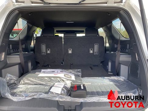 New 2026 Toyota 4Runner Limited AWD/4WD image 11