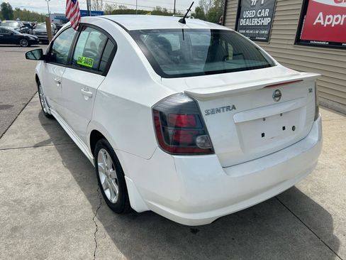 Used 2011 Nissan Sentra 2.0 SR FWD image 7