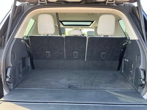 Used 2025 Ford Expedition Platinum AWD/4WD image 15
