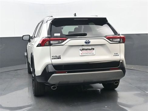 Used 2022 Toyota RAV4 XSE image 20