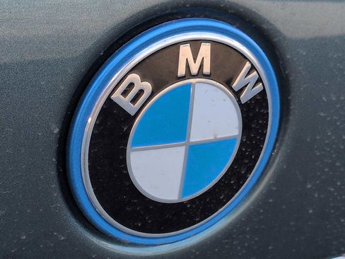 New 2026 BMW X5 xDrive50e w/ Premium Package image 12