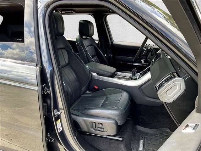 Used 2022 Land Rover Range Rover Sport HST AWD/4WD image 9