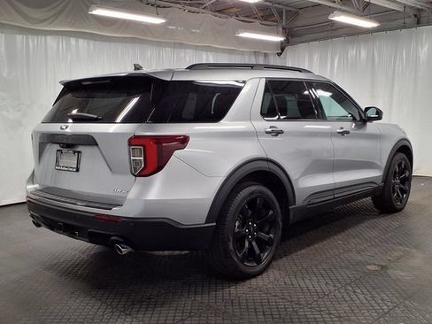 Certified 2024 Ford Explorer ST-Line w/ Class IV Trailer Tow Package AWD/4WD image 28