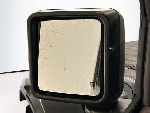 Used 2023 Jeep Wrangler Sahara w/ Cold Weather Group image 16