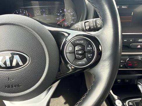 Used 2020 Kia Soul EX FWD image 15
