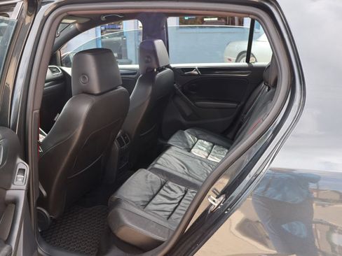 Used 2013 Volkswagen GTI Driver's Edition FWD image 23