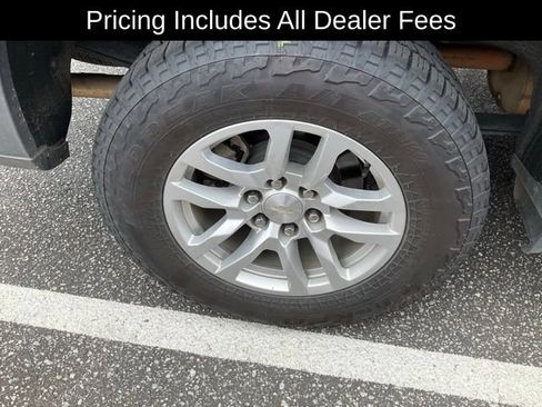 Used 2019 Chevrolet Silverado 1500 LT w/ All-Star Edition AWD/4WD image 14