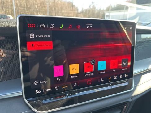 New 2026 Volkswagen Tiguan SE AWD/4WD image 21