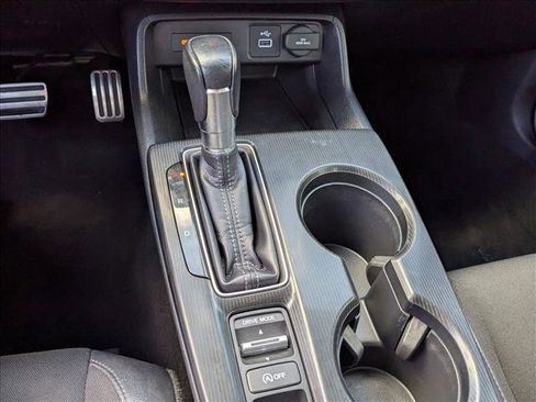 Used 2023 Honda Civic Sport image 12