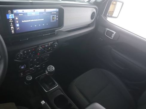 Used 2024 Jeep Wrangler Unlimited Sport AWD/4WD image 26