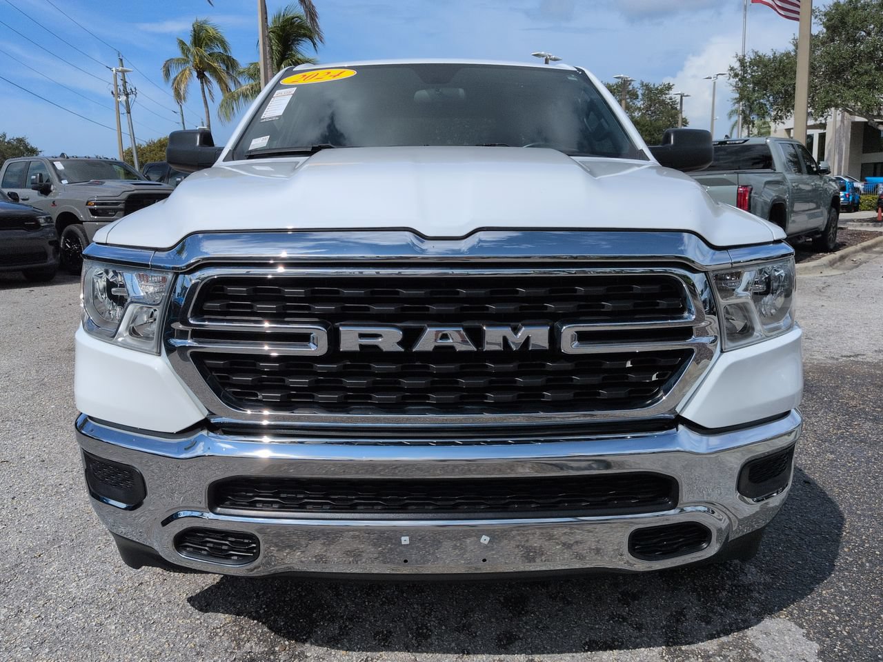 Used 2024 RAM 1500 Big Horn AWD/4WD image 3