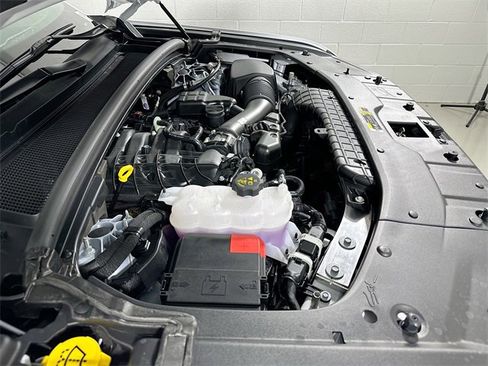 New 2025 Jeep Grand Cherokee Limited w/ Luxury Tech Group II image 19