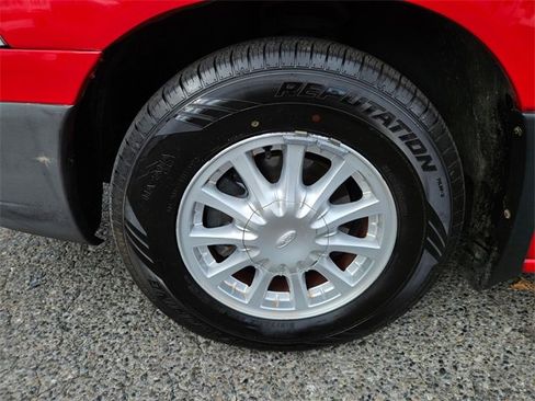 Used 2001 Ford Windstar LX image 9