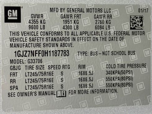 Used 2017 GMC Savana 3500 LS image 38