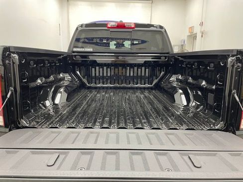 New 2026 Chevrolet Colorado Trail Boss AWD/4WD image 13