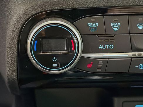 Used 2021 Ford Escape Titanium w/ Titanium Elite Package image 24