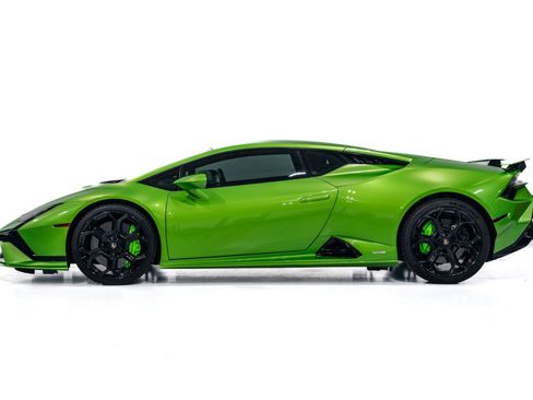 Used 2023 Lamborghini Huracan Tecnica RWD image 5