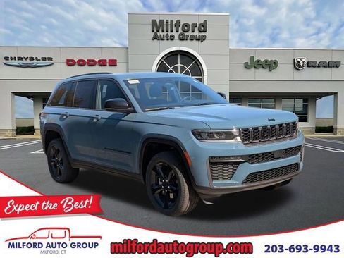 New 2026 Jeep Grand Cherokee Limited AWD/4WD image 1