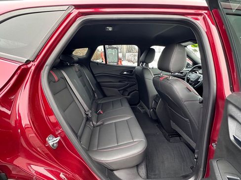 Certified 2024 Chevrolet Trax RS image 14