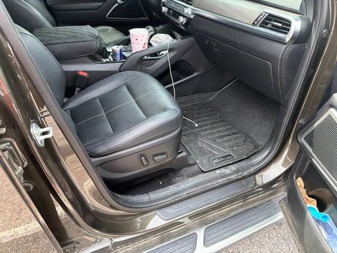 Used 2022 Kia Telluride EX w/ EX Premium Package AWD/4WD image 36