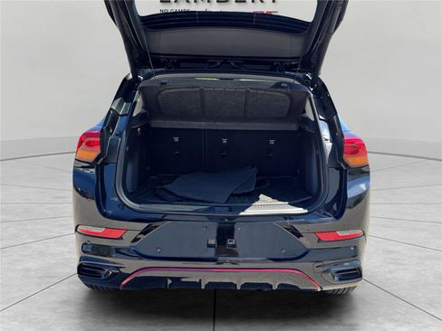 Used 2023 Buick Encore GX Essence w/ Advanced Technology Package FWD image 13