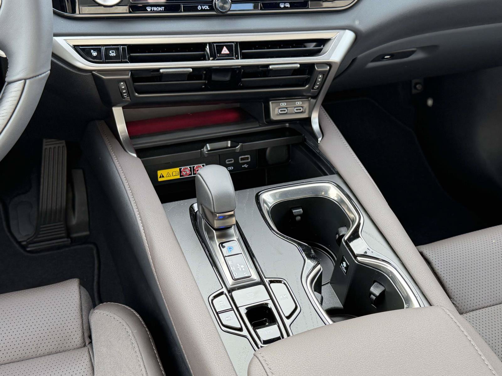 New 2026 Lexus RX 350h AWD/4WD image 15