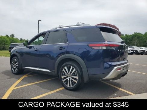 Used 2022 Nissan Pathfinder Platinum w/ Cargo Package AWD/4WD image 4