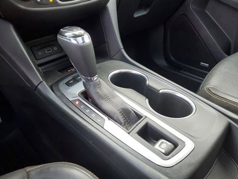 Used 2020 Chevrolet Equinox Premier image 27