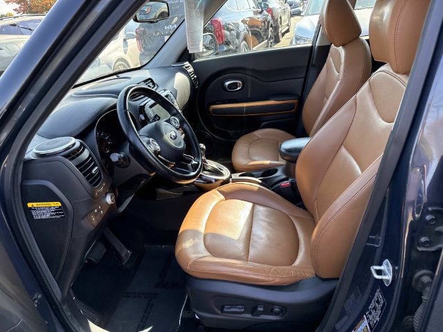 Used 2016 Kia Soul ! w/ Premium Package FWD image 14