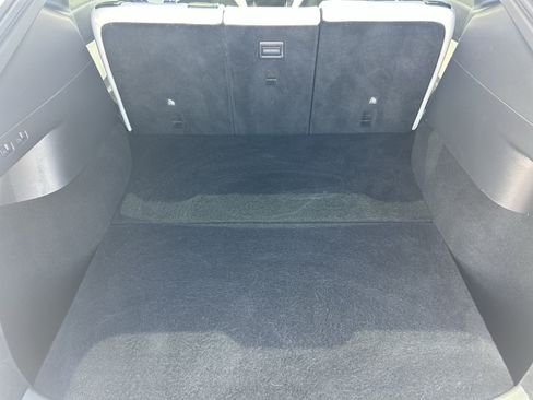 Used 2021 Tesla Model Y 2WD image 10