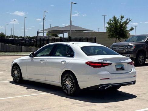 Used 2025 Mercedes-Benz C 300 Sedan image 5