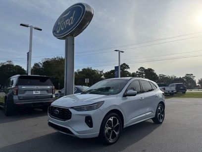 Used 2025 Ford Escape ST-Line Elite w/ Premium Technology Package