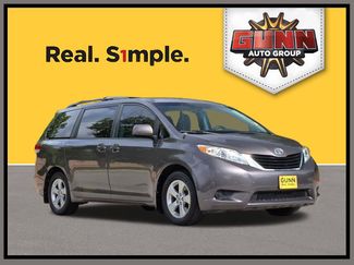 Used 2013 Toyota Sienna LE FWD video 1