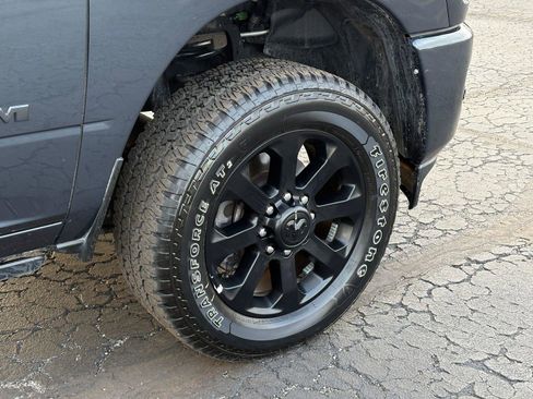 Used 2025 RAM 3500 Laramie image 9