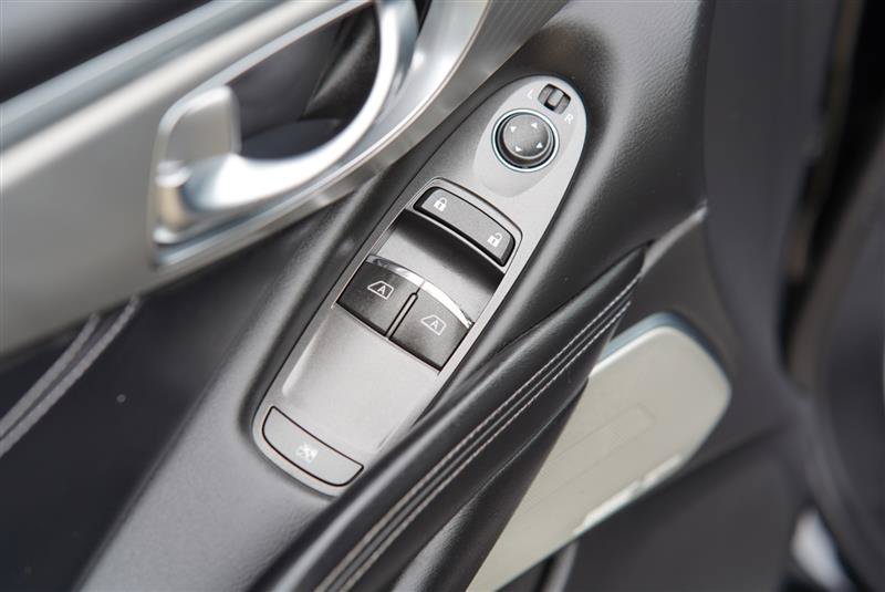 Used 2020 INFINITI Q60 3.0t Luxe w/ Essential Package AWD/4WD image 54