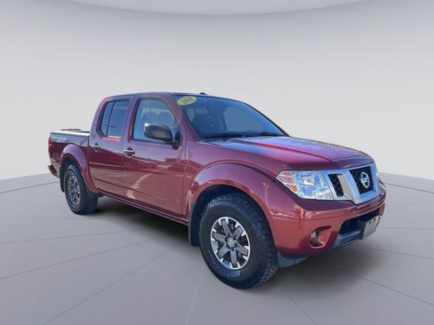 Used 2018 Nissan Frontier Desert Runner image 7