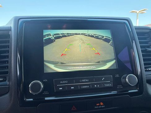 Used 2022 Nissan Frontier S RWD image 18