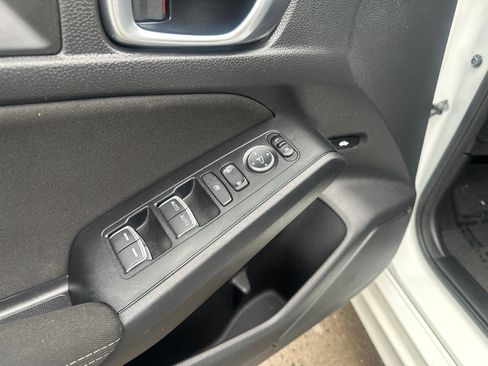 Used 2023 Honda Civic Sport image 24