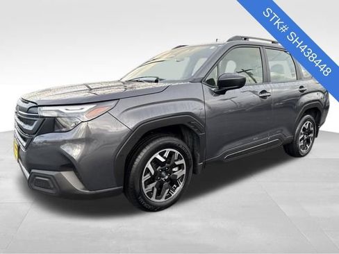 Certified 2025 Subaru Forester image 3