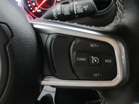 Used 2021 Jeep Wrangler Unlimited Rubicon AWD/4WD image 23