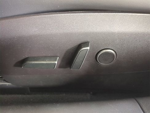 Used 2021 Tesla Model 3 Standard Range Plus image 21