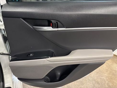Used 2020 Toyota Camry LE w/ Sunroof Package FWD image 26