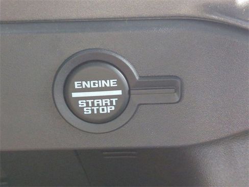 New 2025 Ford Bronco Badlands image 28